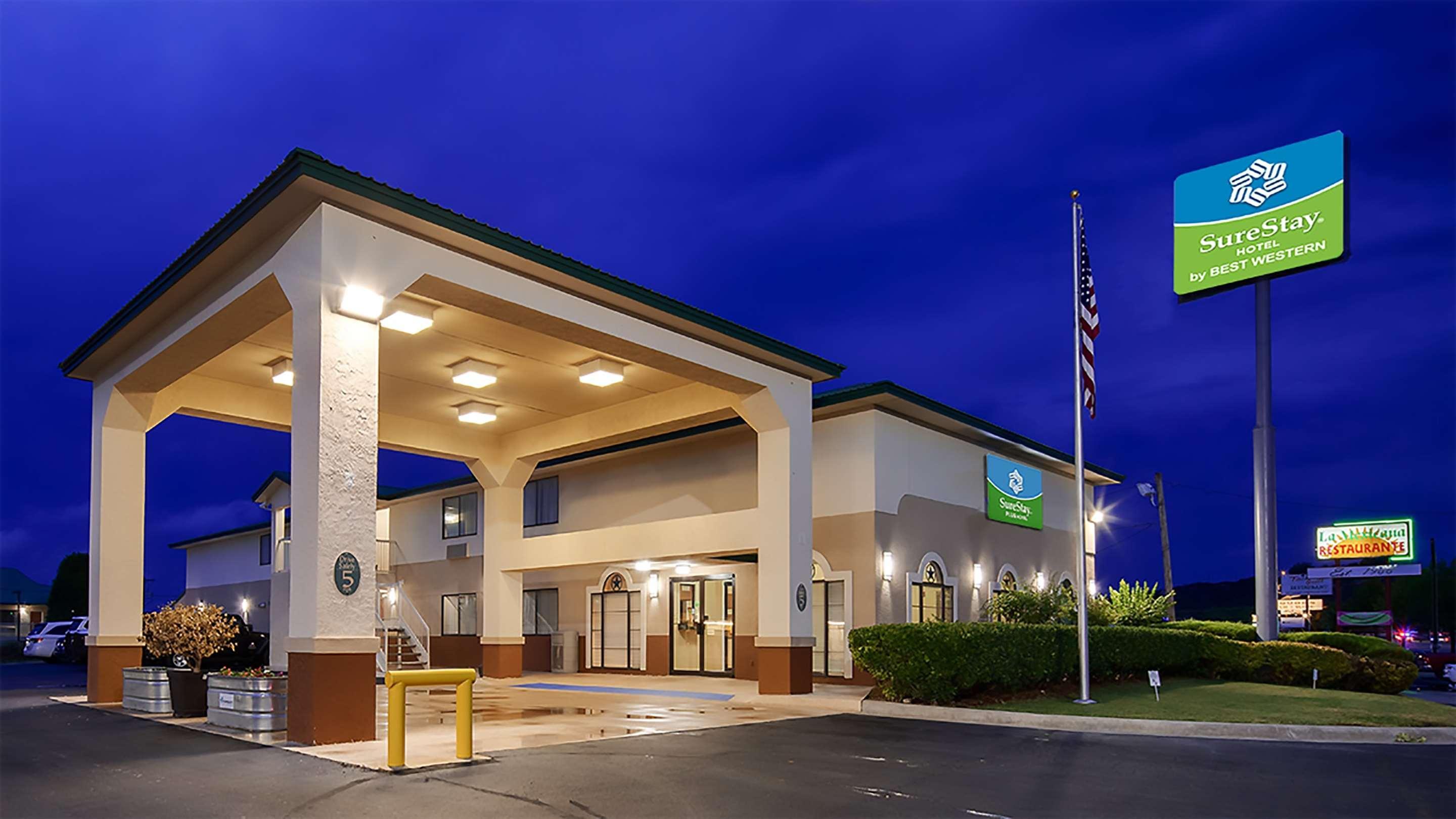 Best Western Plus Main Street Inn Brawley Ngoại thất bức ảnh
