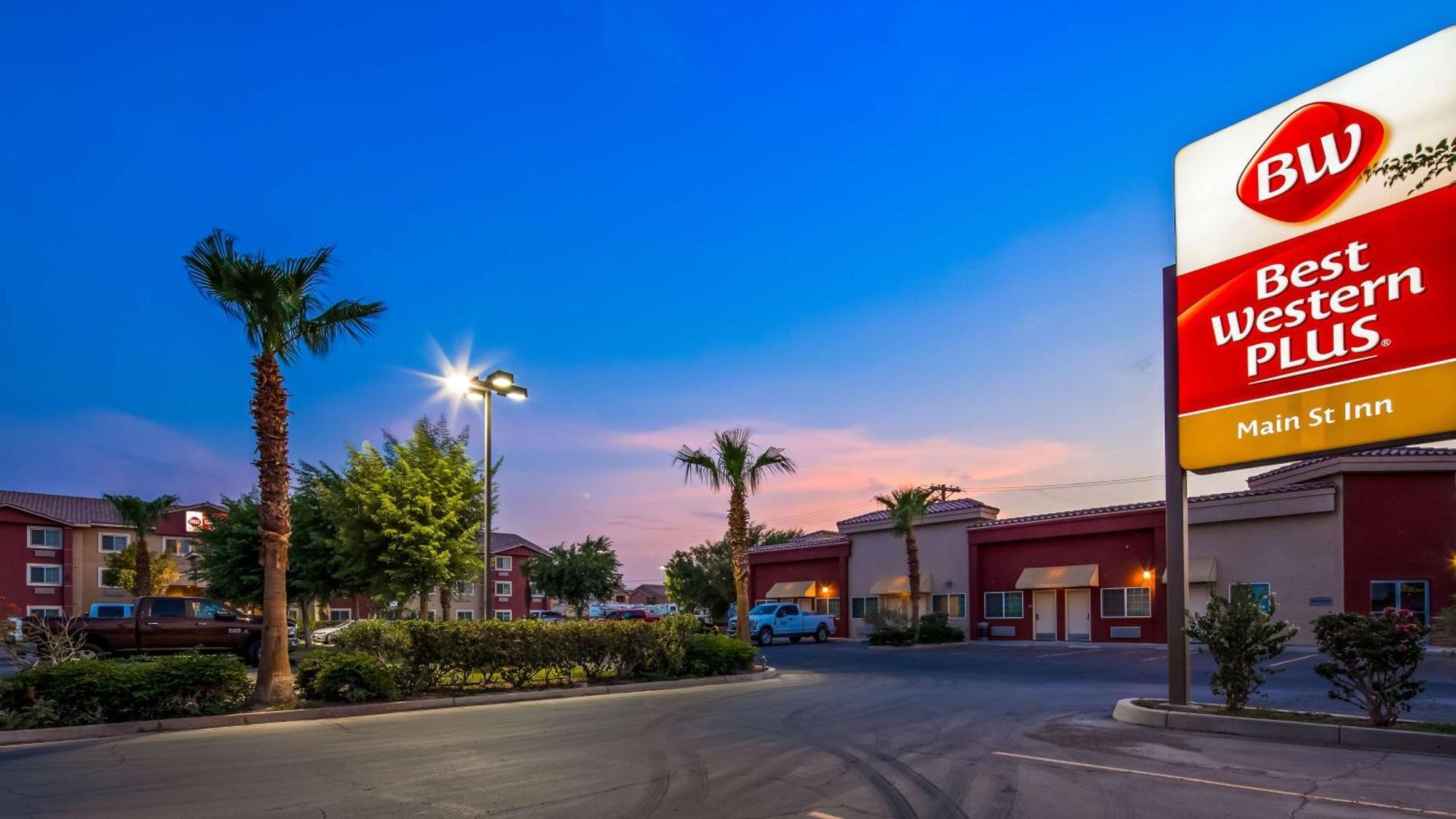 Best Western Plus Main Street Inn Brawley Ngoại thất bức ảnh