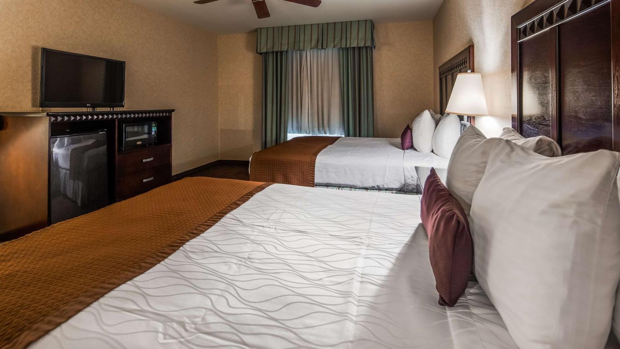 Best Western Plus Main Street Inn Brawley Ngoại thất bức ảnh