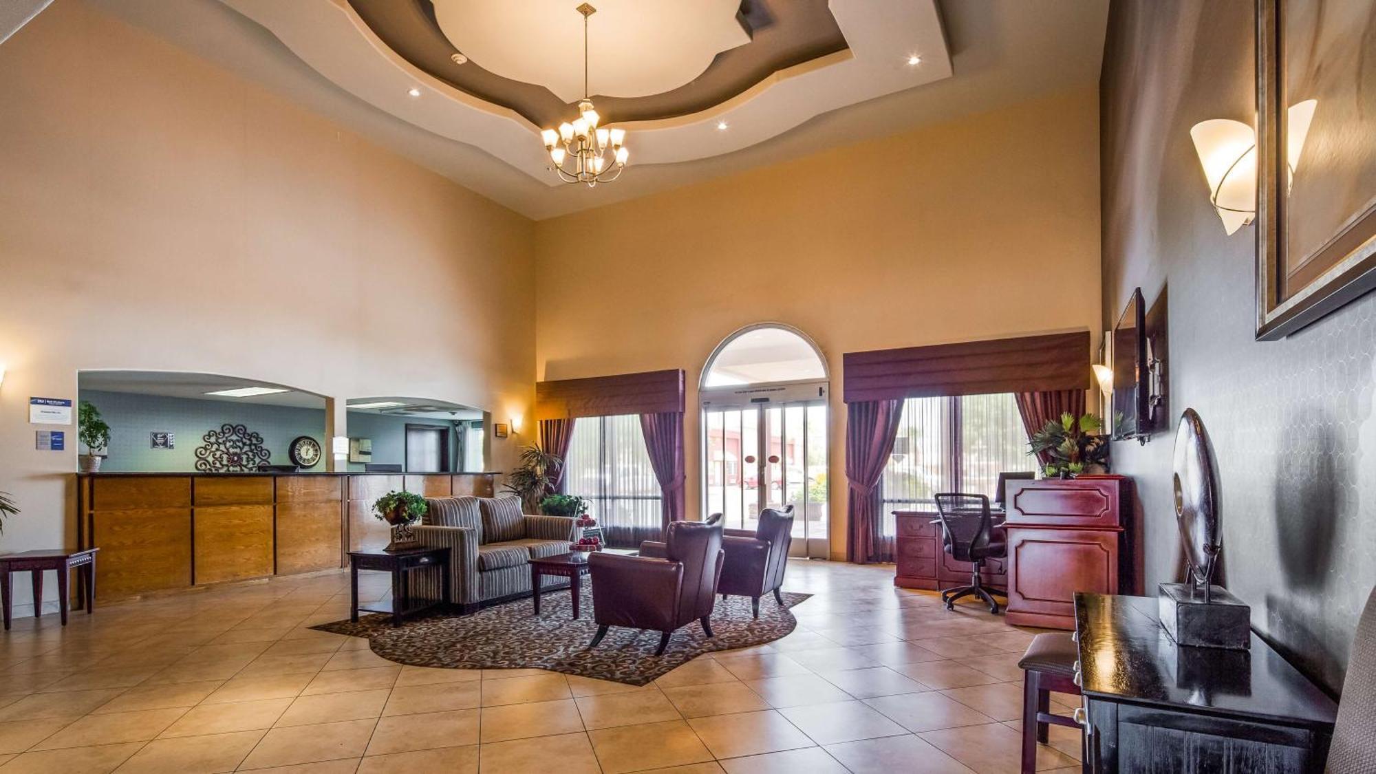 Best Western Plus Main Street Inn Brawley Ngoại thất bức ảnh