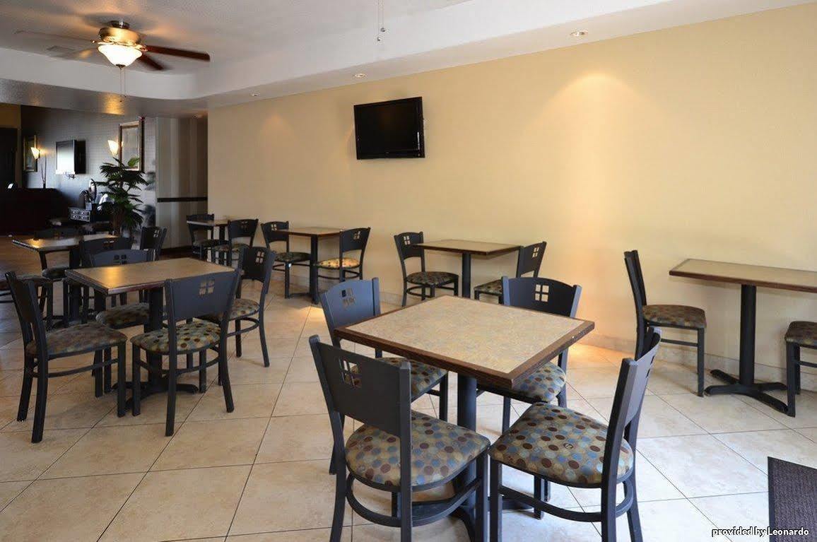 Best Western Plus Main Street Inn Brawley Ngoại thất bức ảnh
