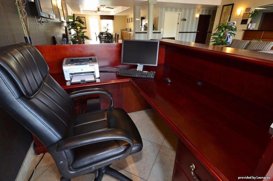 Best Western Plus Main Street Inn Brawley Ngoại thất bức ảnh